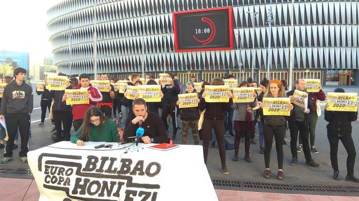 "Bilbao 2020 Eurokopa honi ez" dinamika sortu dute