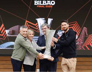 UEFA Europa League Finalaren Fan Festivala abian jarri dute Bilboko Areatzan