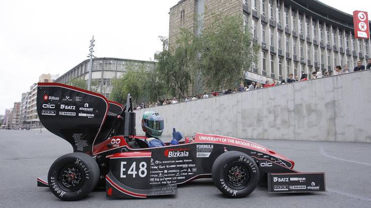 Bilboko Ingenieritza Eskolako ikasleek garatutako monoplaza Silverstonen lehiatuko da