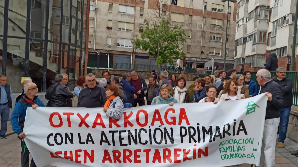 Osasun publiko, hurbil eta duina defendatzeko kontzentrazioak ostegun honetan