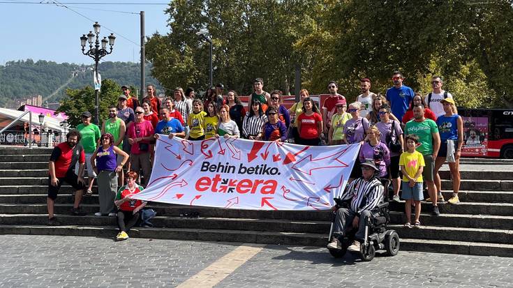 Bilboko Konpartsak eta SARE: “Bada garaia “Etxera” aldarria erreibindikazio izatetik guztion lorpen izatera pasatzeko”