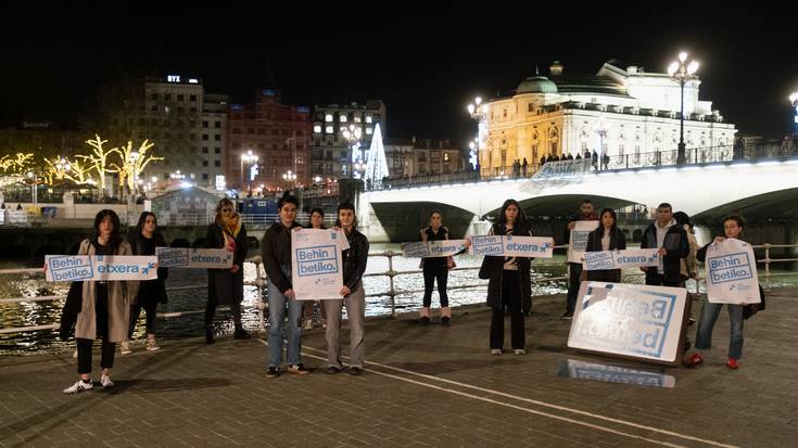 Gazte belaunadia urtarrilaren 11n Sare Herritarrak deitu duen manifestazioan izango da