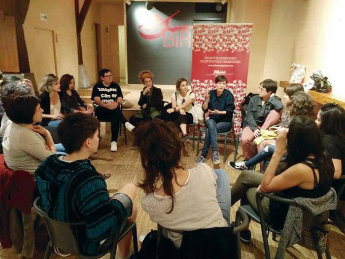 Feministak euskaratik eta euskaraz ahalduntzen