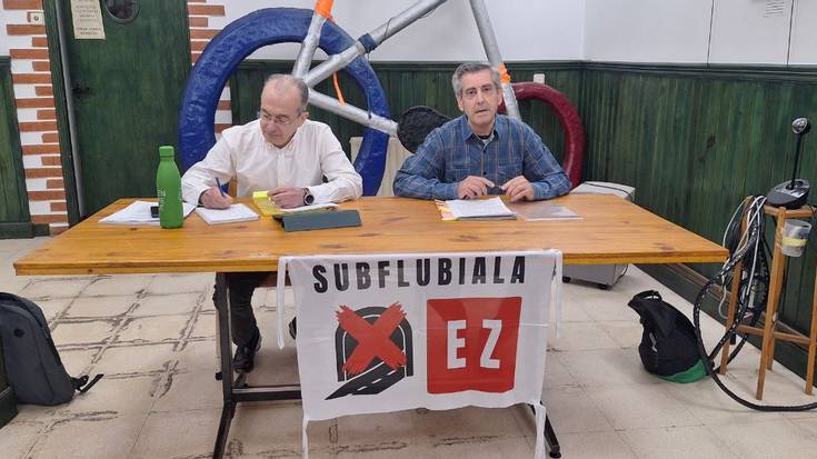 Auzo-elkarteek eta ekologistek Lamiakoko proiektuaren aurka egin dute