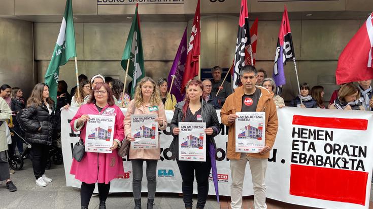 Hezkuntza publikoaren aldeko grebak maiatzaren 12tik 16ra