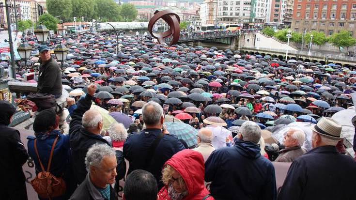 Pentsiodunek maiatzaren 5ean eta 26an manifestazio bana deitu dute