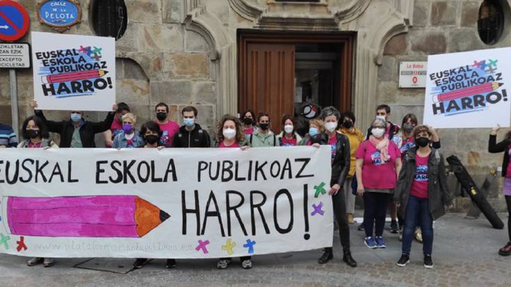 Euskal Eskola Publikoaz Harro plataformak eskola publikoaren aldeko mobilizazioa deitu du udazkenerako