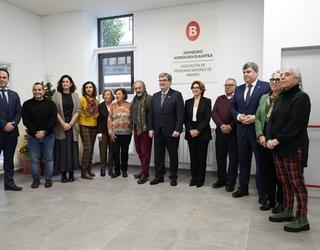 Adinekoentzako Zentro berria inauguratu dute Abandon