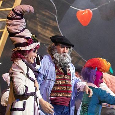 OLENTZERO ETA MARI DOMINGIren kalejira