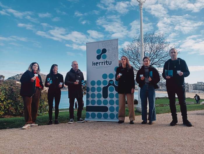 Gure Eskuk Herritu ekimena aurkeztu du