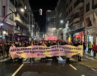 “Indarkeria patriarkal instituzionala” salatu dute milaka lagunek Bilbon