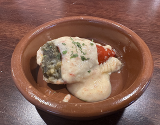 Pintxodromoa: PIPER BETEA