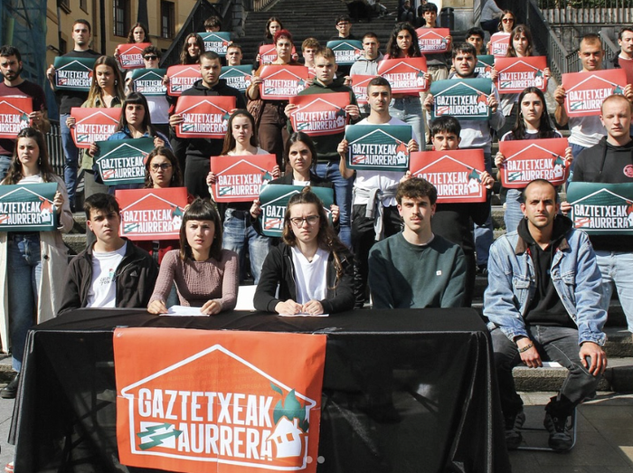 Gaztetxeek errepresioari aurre egiteko deia egin dute