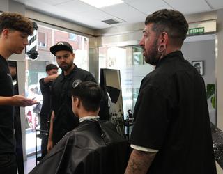 Sons of Barber Academy: belaunaldi berrientzako maisutasuna