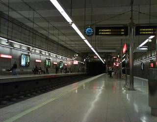 Emakume bat erditu zen atzo San Ignazioko metro-geltokian