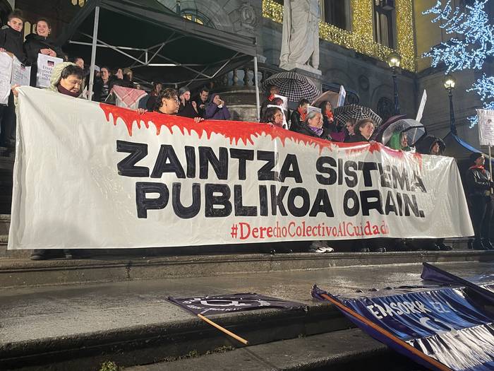 Arratsaldeko manifestazioaren amaierako ekitaldia