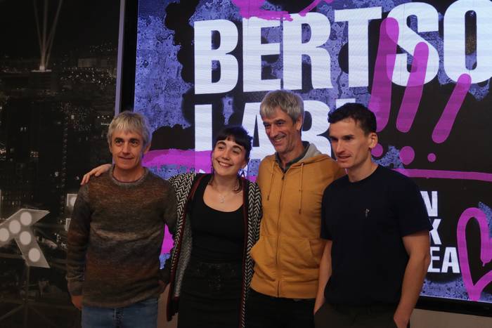 Bertsolari Gazteen 33. BBK Sariketea hasiko da datorren astean