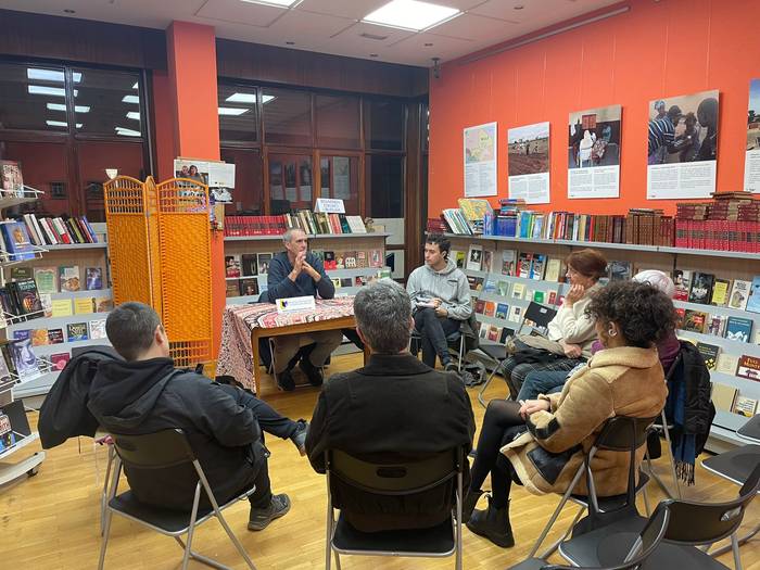 Irakurleen txokoa - Ai gure juaneteak!