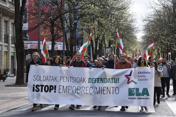 "Mobilizatzen jarraituko dugu pentsio sistema publikoa defendatzeko"