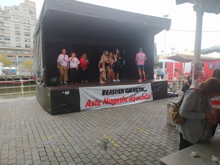 Bingo karaoke musikatua