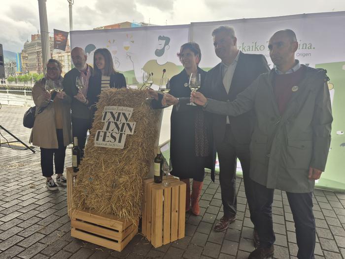 Txin Txin Fest txakolinaren festa bizia antolatu dute maiatzaren 24an eta 25ean