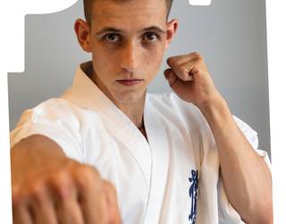 Sandor Augusto: "Kulturismoa egiteaz gain karate eskolak ematen ditut, eta hori da nire pasio nagusia"