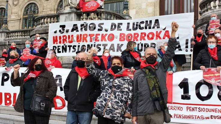 Pentsiodunek manifestazioa deitu dute otsailaren 13an 