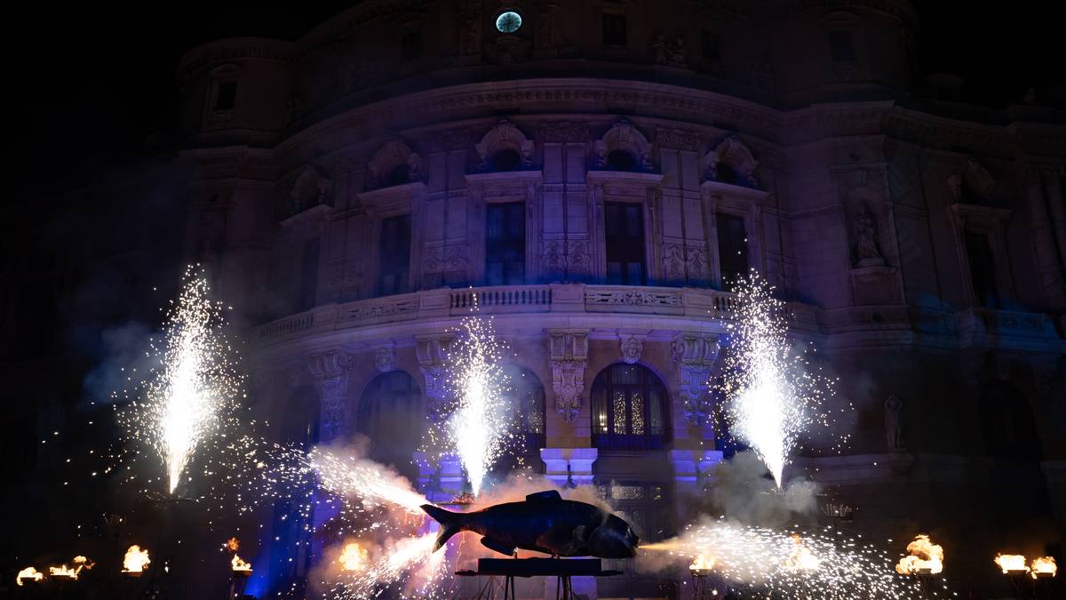 Zabalik dago Aratusteak iragartzeko kartelaren lehiaketan parte hartzeko epea