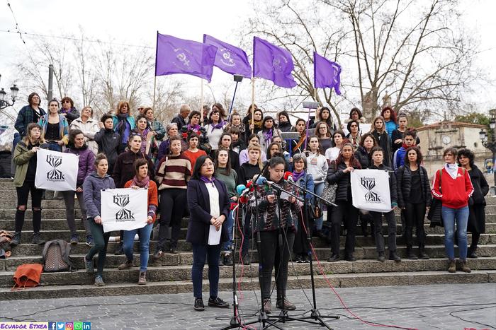 Euskal Herriko Mugimendu Feminista Martxoak 8