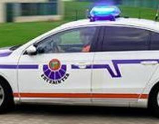 Zerbitzuz kanpo zegoen ertzain bat atxilotu dute Bilboko Uribarri auzoan