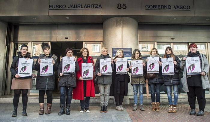Euskal Herriko gehiengo sindikalak ere bat egin du martxoaren 8ko emakume grebarekin 