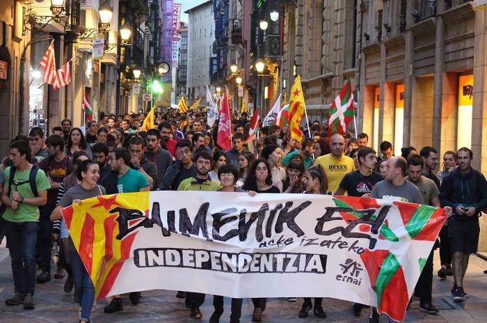 Euskal sindikatuak eta Ernaik Kataluniari babesa emango diote 