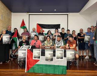 SIDENOR euskal enpresak Israelgo armentzako altzairua saltzeari utziko diola iragarri du, baina gardentasun osoa eskatu diote