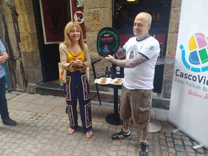 Beltza tabernako sukaldaria